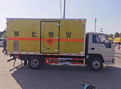 嵊州爆破器材运输车