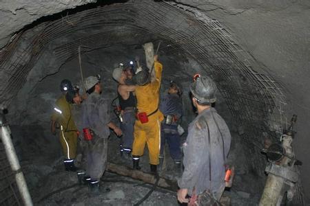嵊州工程爆破中的危险因素分析以及应对工程爆破危险的措施